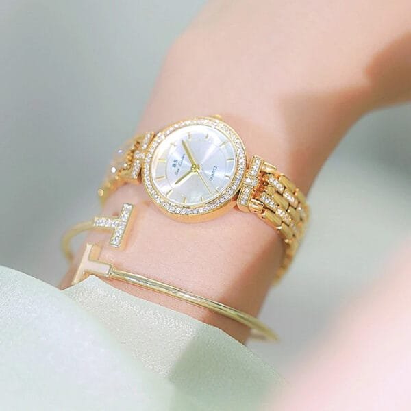 Montre-bracelet ساعة يد نسائية
